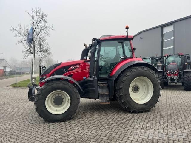 Valtra T144 Hitech Traktorer