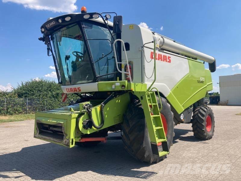 CLAAS TUCANO 570 Skurtreskere