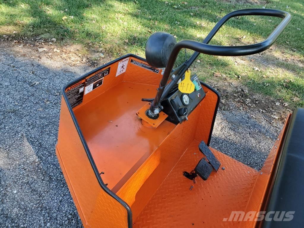 Taylor-Dunn SS536 Tauetraktor