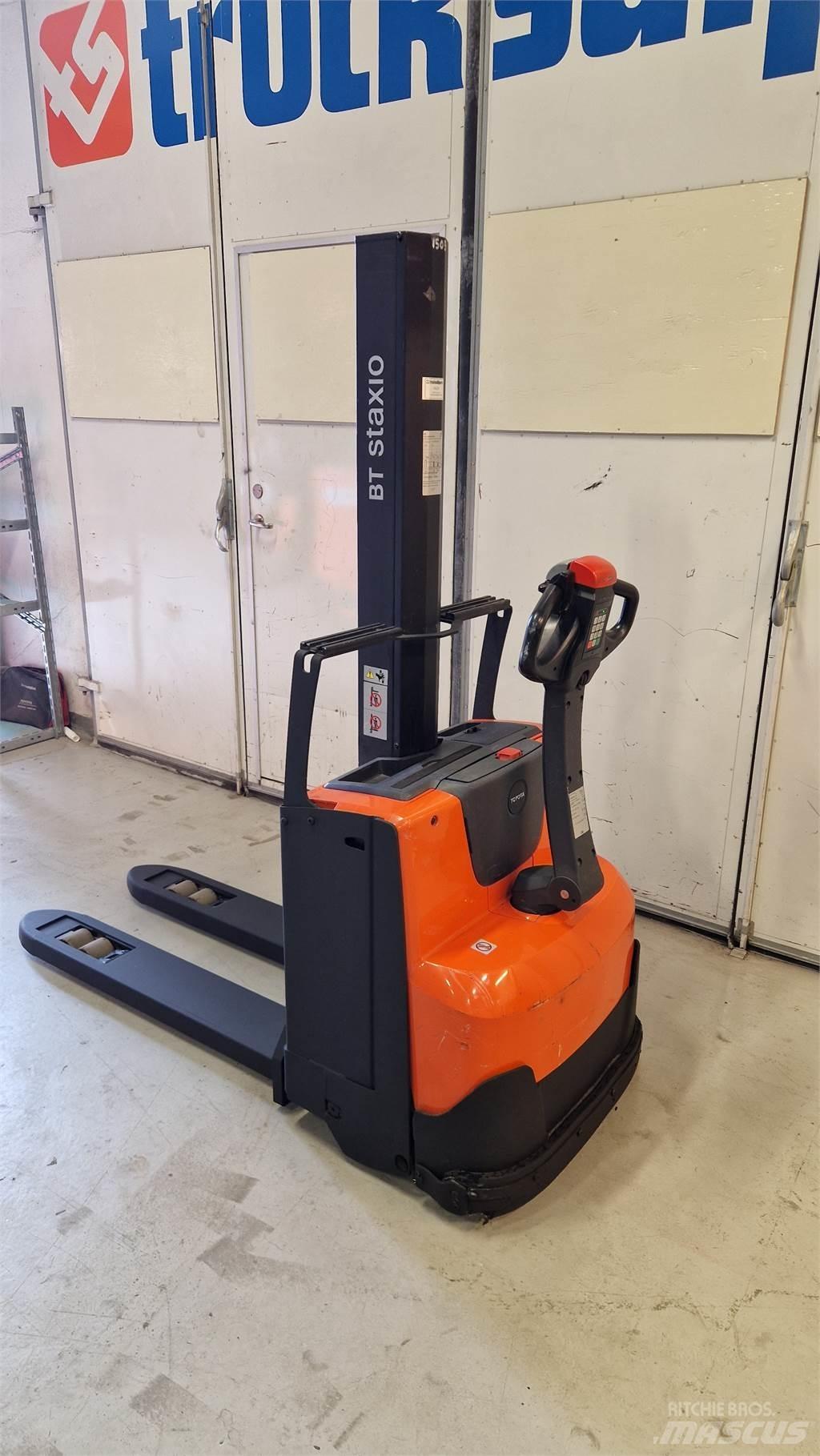 Toyota SWE080L Ledestablere