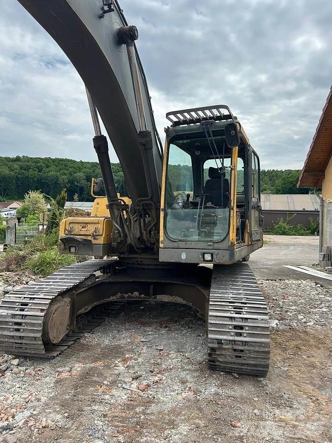 Volvo ec240B NLC Spesialtilpassede gravemaskiner