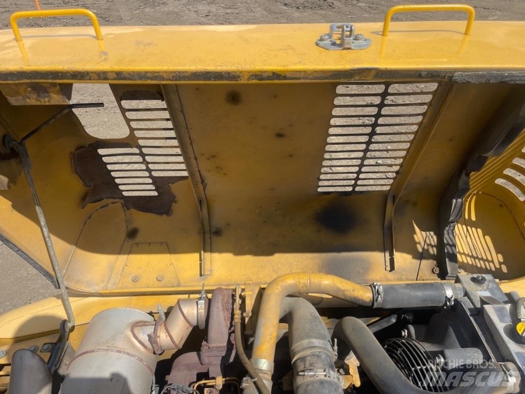 DEERE 120C Beltegraver