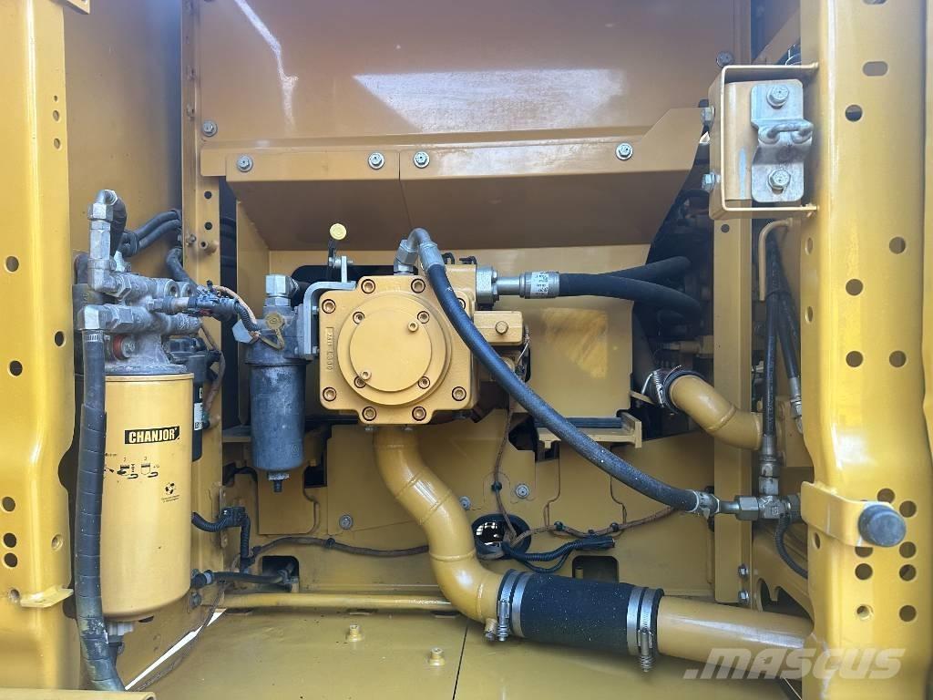 CAT 320 GC Beltegraver