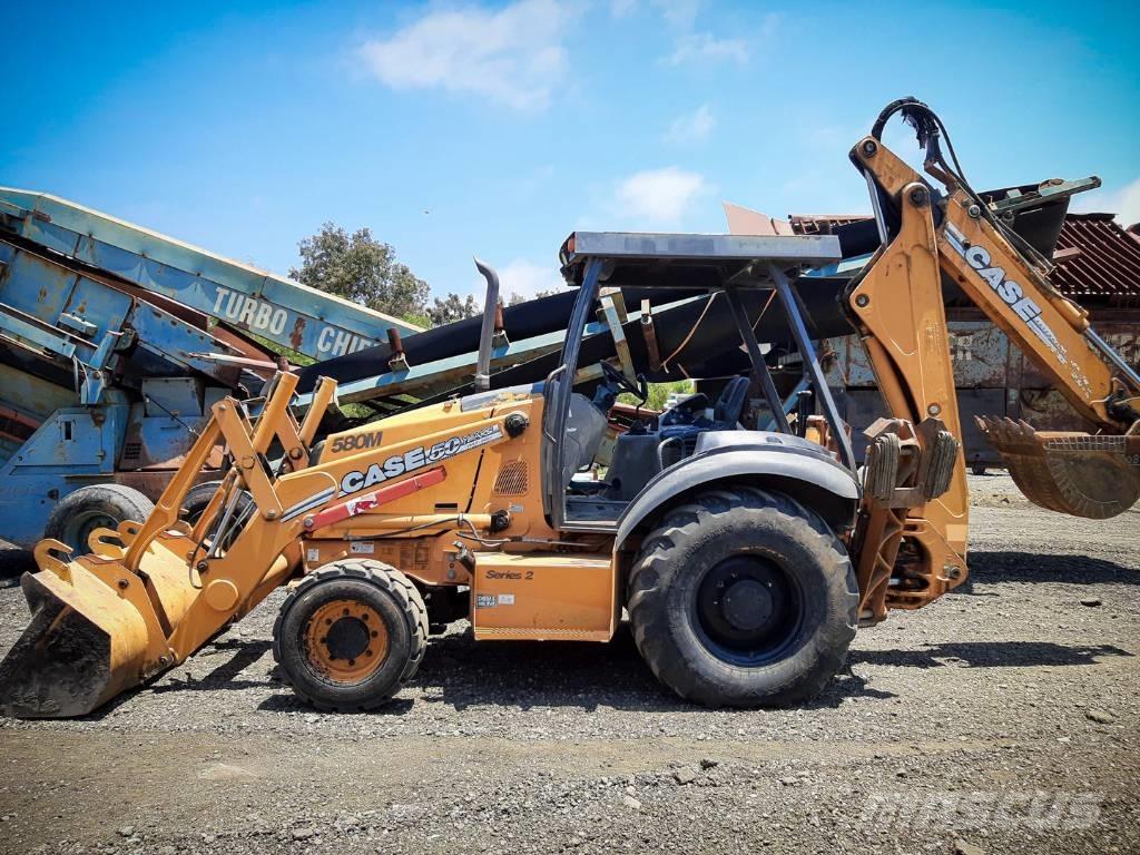 CASE 580 M II Traktorgravere