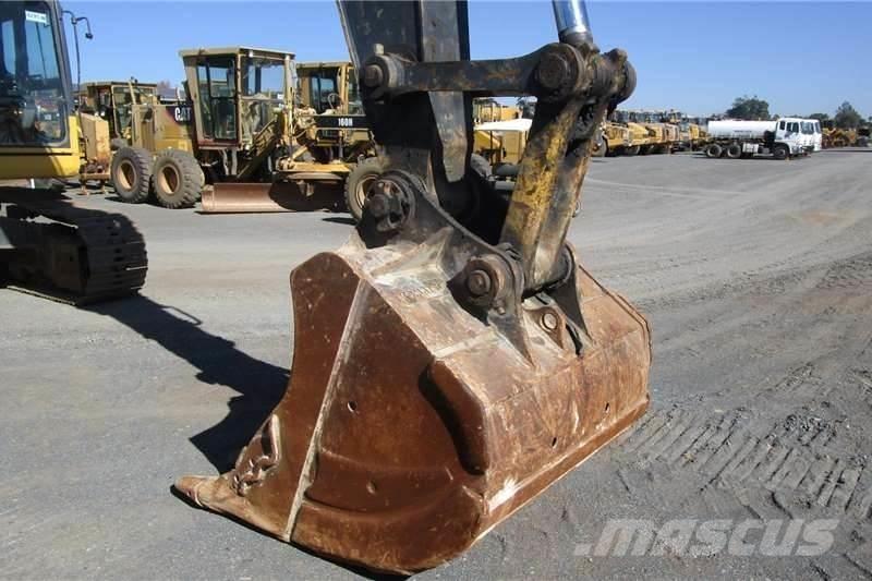 Komatsu PC300-8 Minigravere <7t