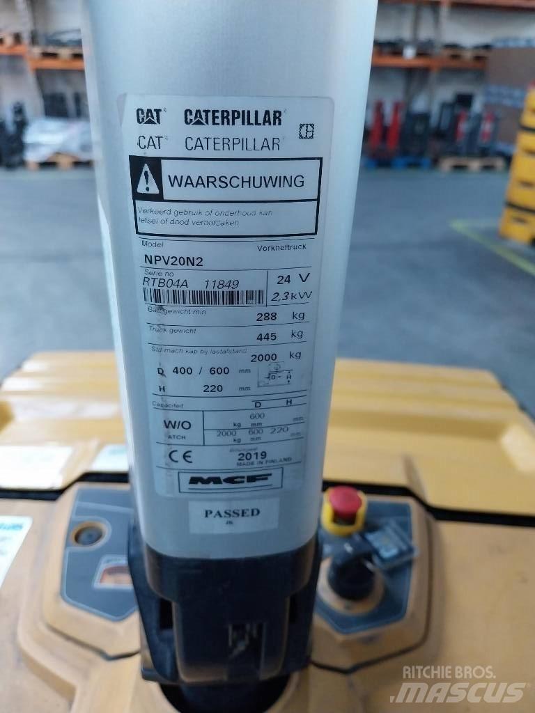 CAT NPV 20 N2 Lavtløftende truck med platform