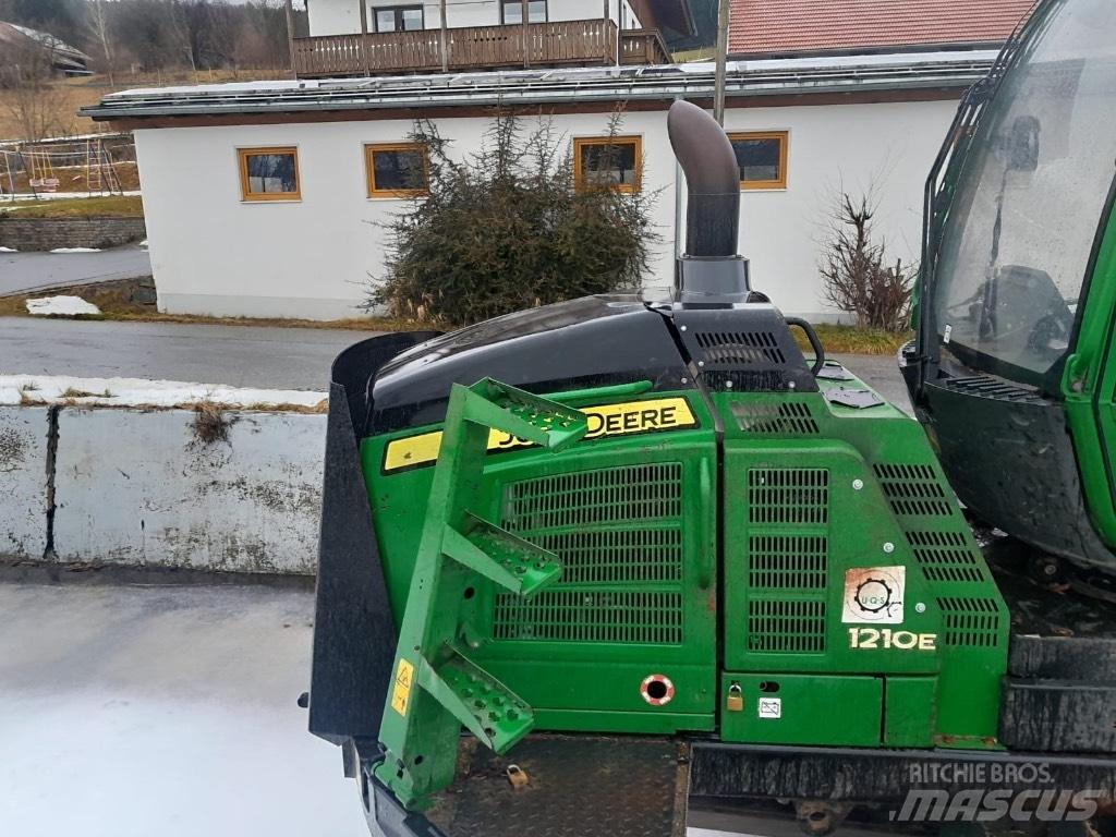 John Deere 1210 E Lassbærere
