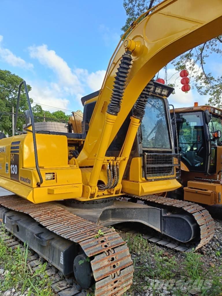 Komatsu PC 130-7 Beltegraver