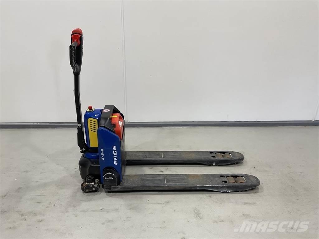 NH SKP1500E Lavtløftende truck