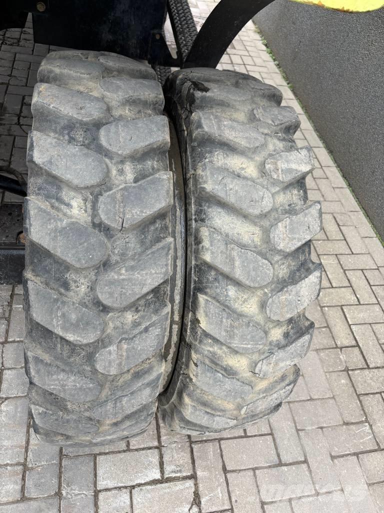 CAT M 320 F Hjulgravere