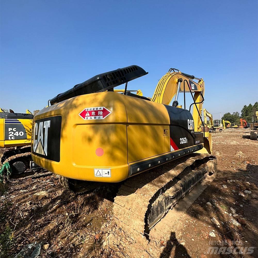 CAT 326D Beltegraver