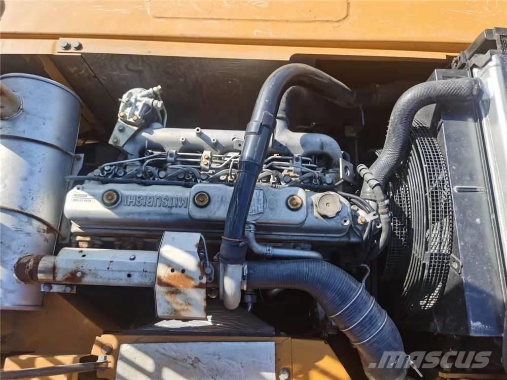 Sany SY215-9 Beltegraver