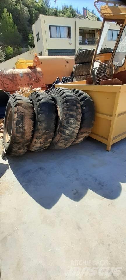 Goodyear 14.00-24 Dekk, hjul og felger