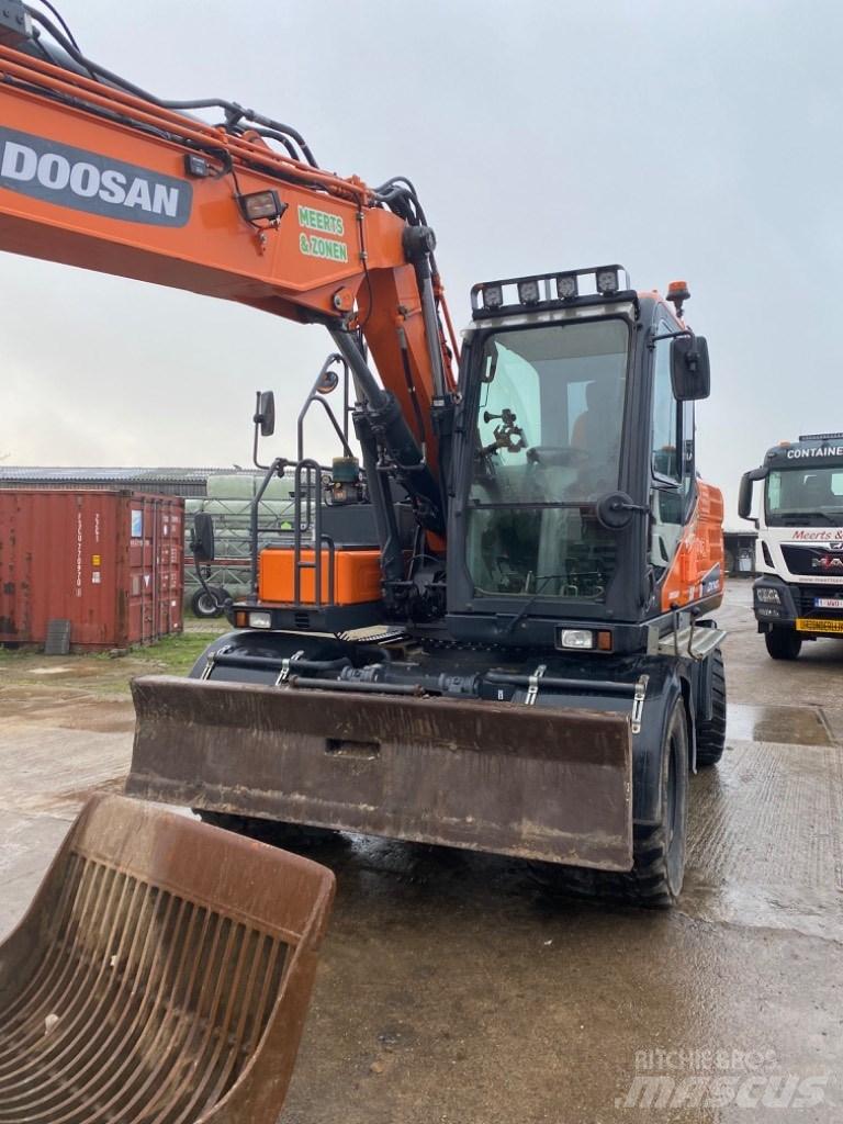 Doosan DX 140 W -5 Allterreng kraner