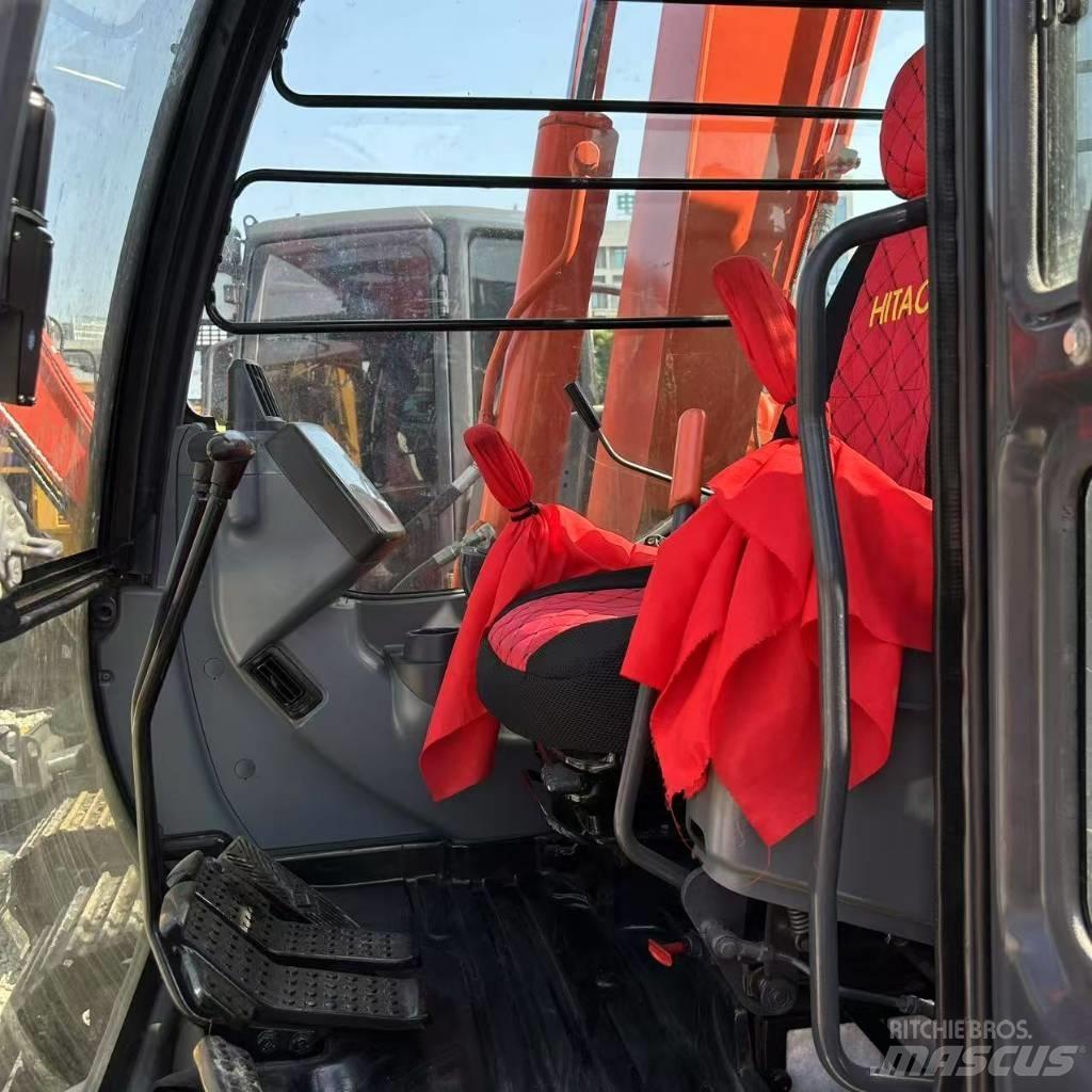 Hitachi ZX 70 Beltegraver
