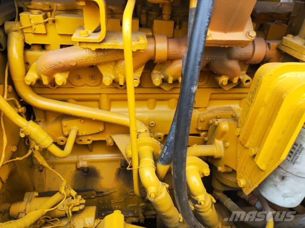 Shantui SD32 Dozere Beltegående