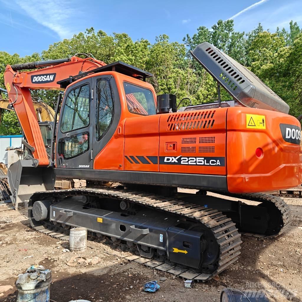 Doosan DX 225 LCA Beltegraver
