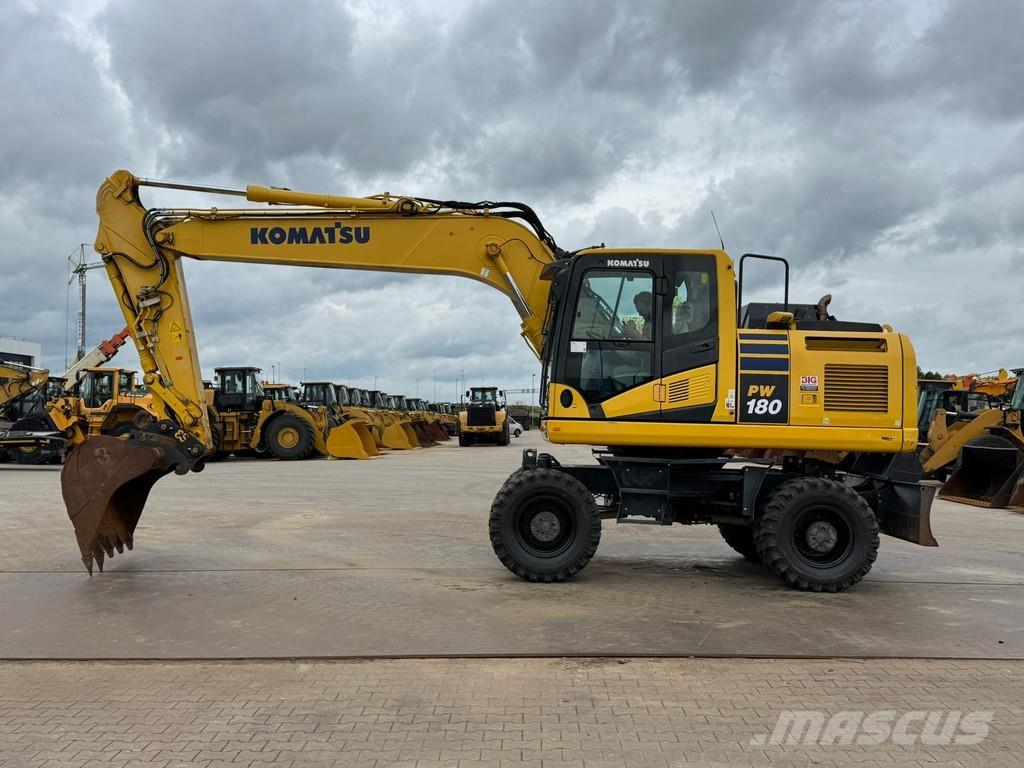 Komatsu PW180-11 Hjulgravere