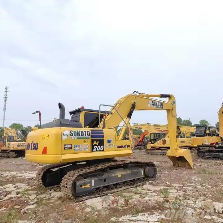 Komatsu PC200 Midigravere 7 - 12t