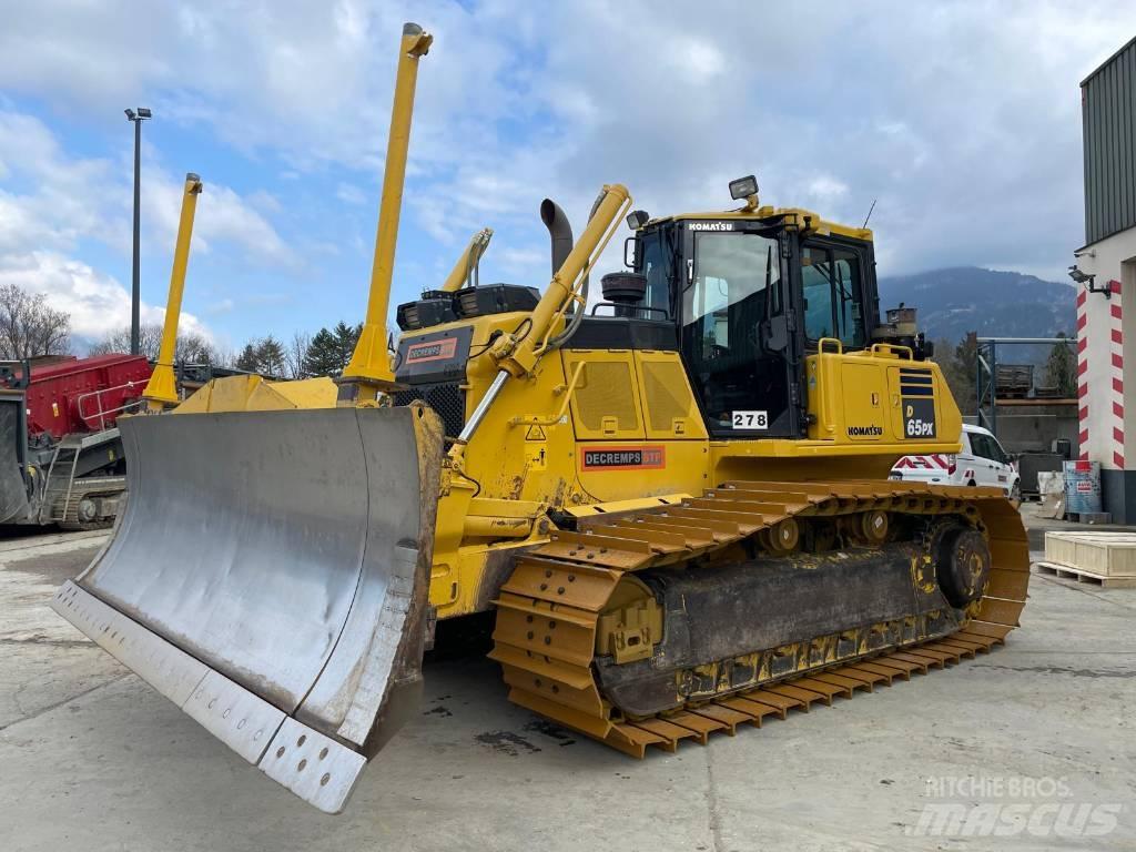 Komatsu D65PX-18 Dozere Beltegående