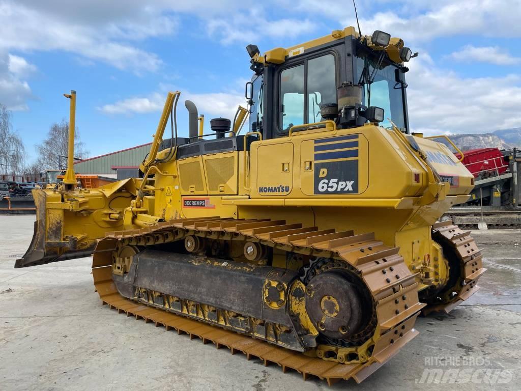 Komatsu D65PX-18 Dozere Beltegående