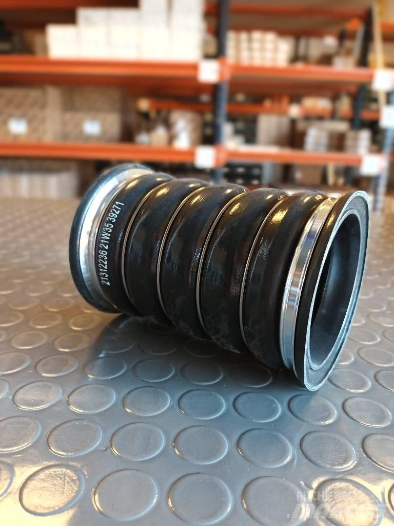 Volvo HOSE 21312236 Transport - Annet