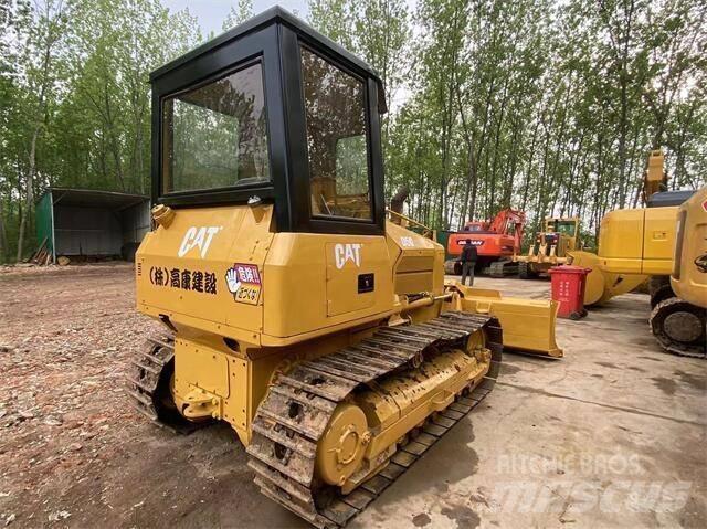 CAT D 5 G Dozere Beltegående