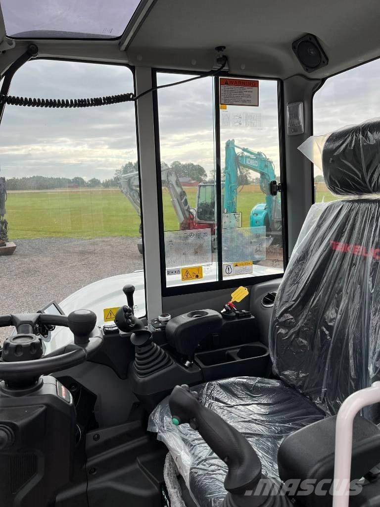 Takeuchi TB 370 W Hjulgravere