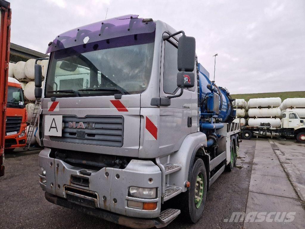 MAN TGA 26.360 6X2 Slamsugere
