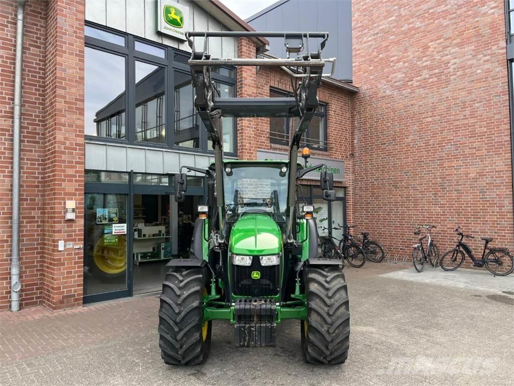 John Deere 5100M Traktorer