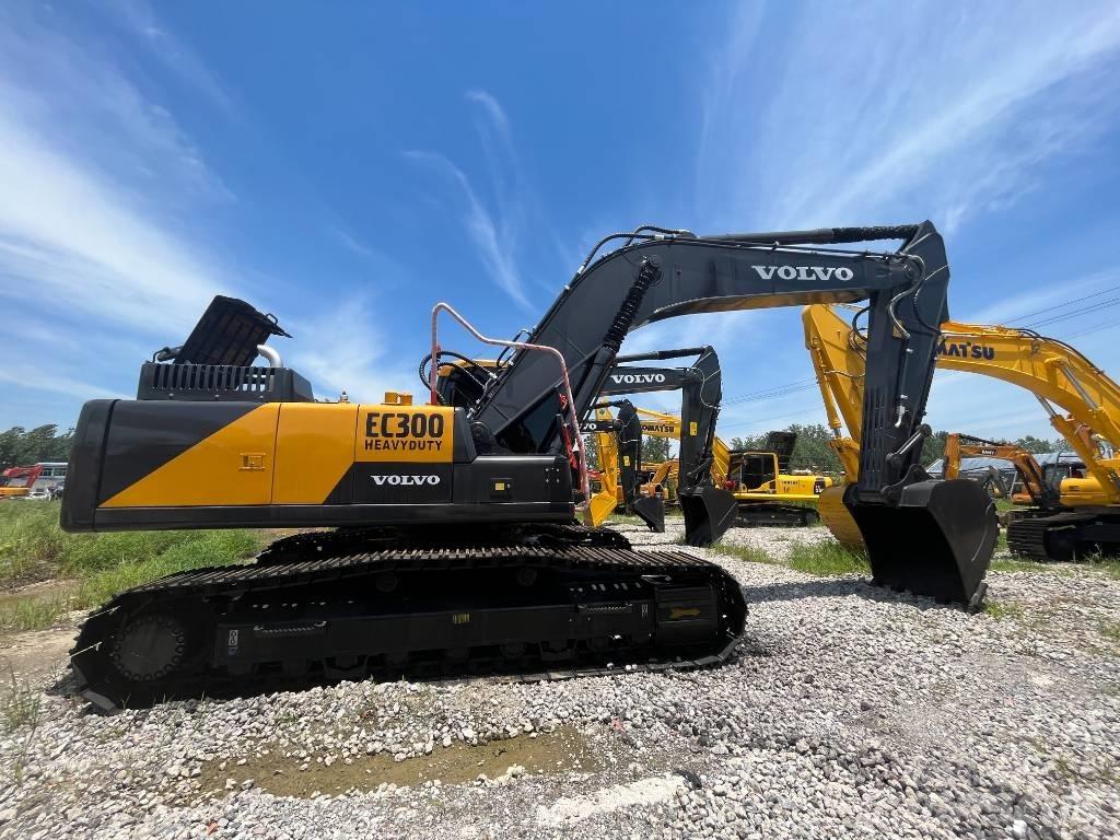 Volvo EC 300 Beltegraver