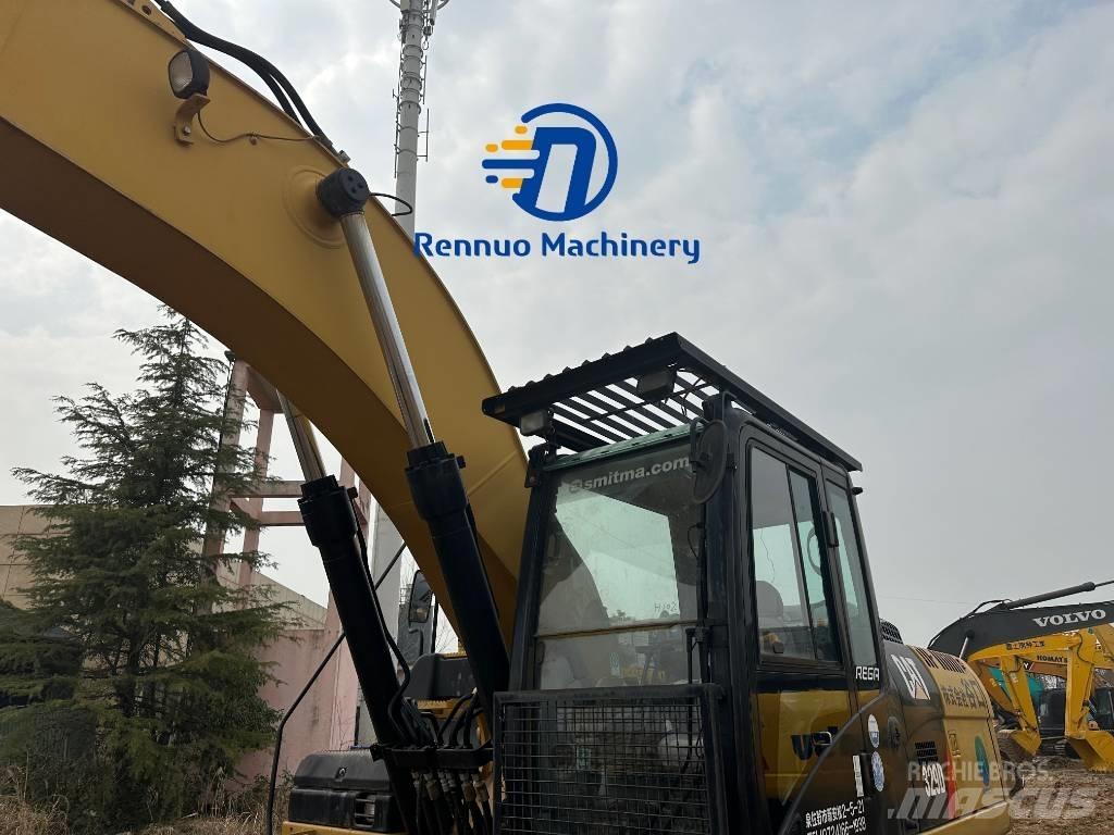 CAT 329D Beltegraver
