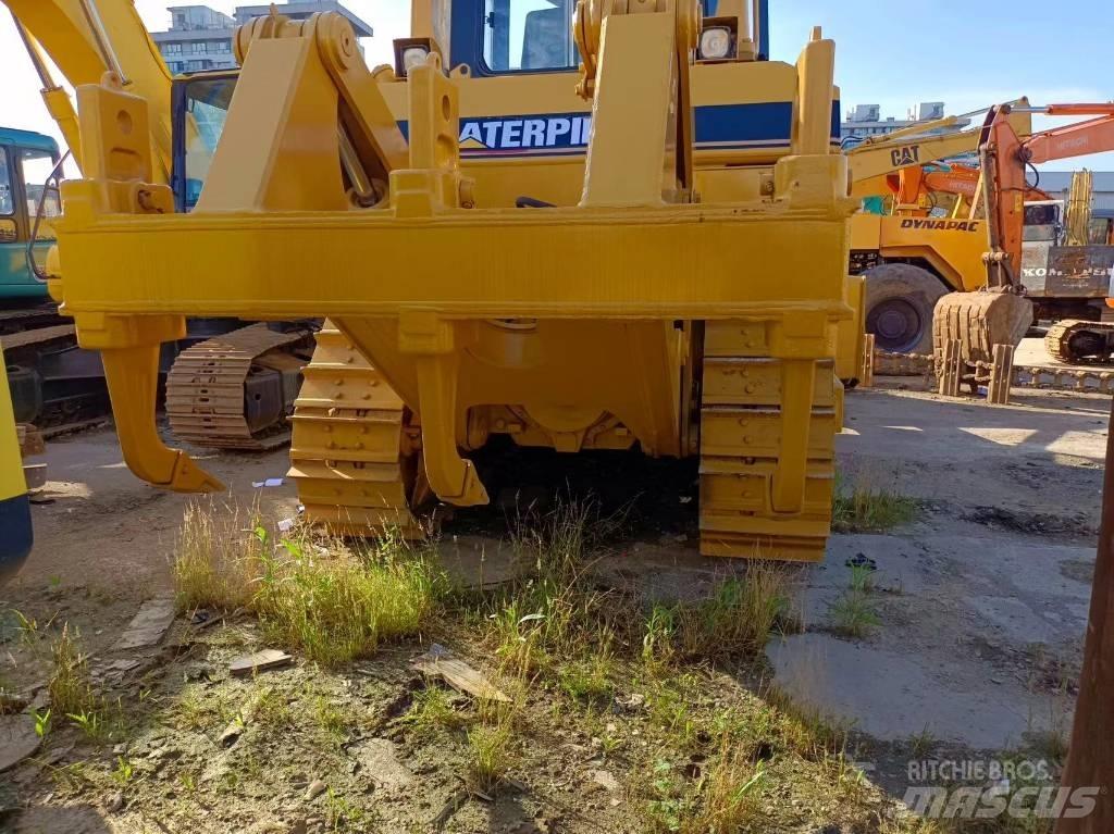 CAT D7R Veihøvler