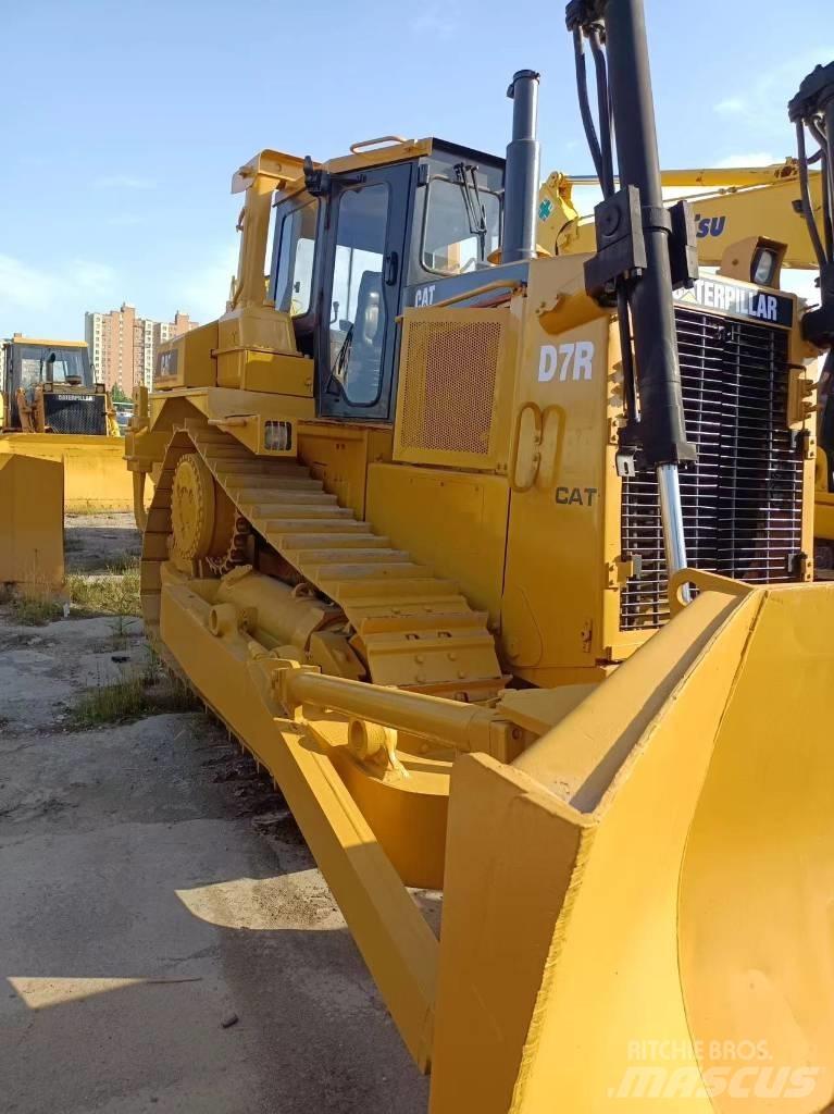 CAT D7R Veihøvler
