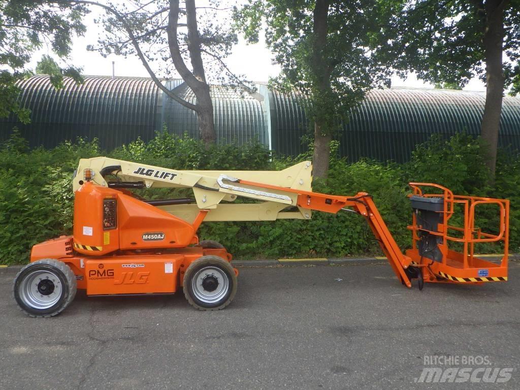 JLG M450AJ Leddede bomlifter