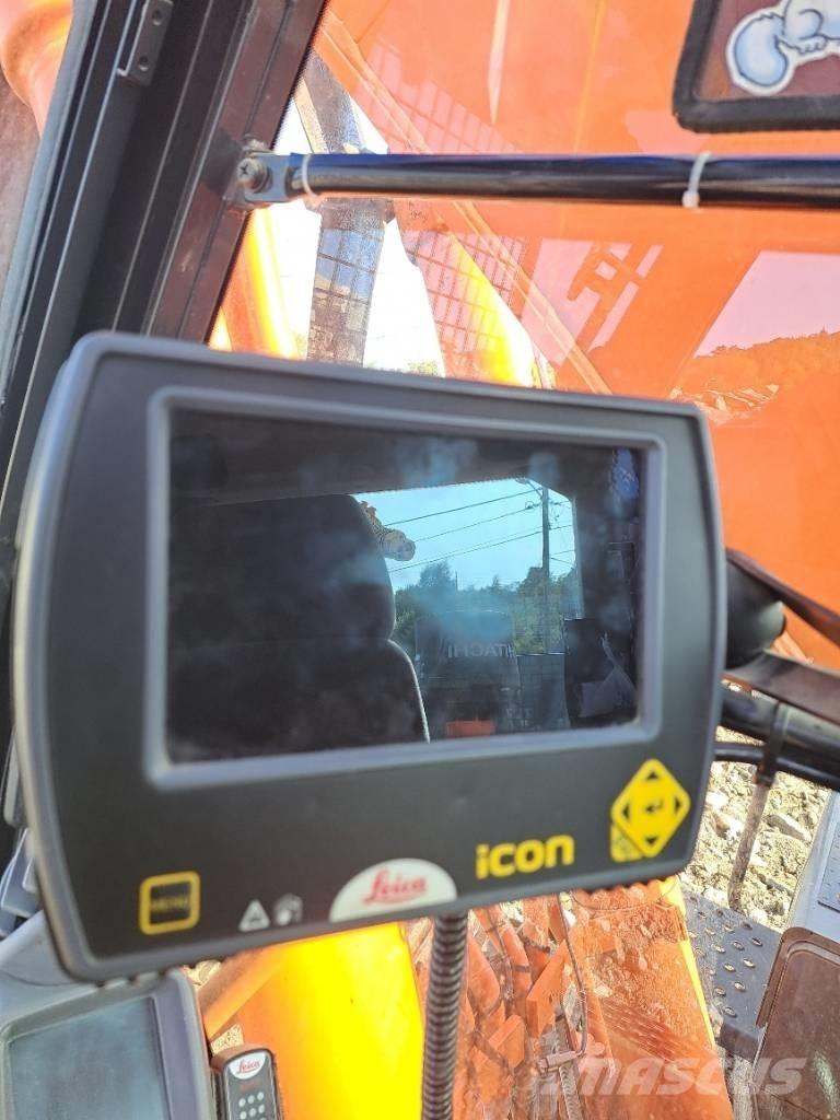 Hitachi ZX 300 LC-6 Beltegraver