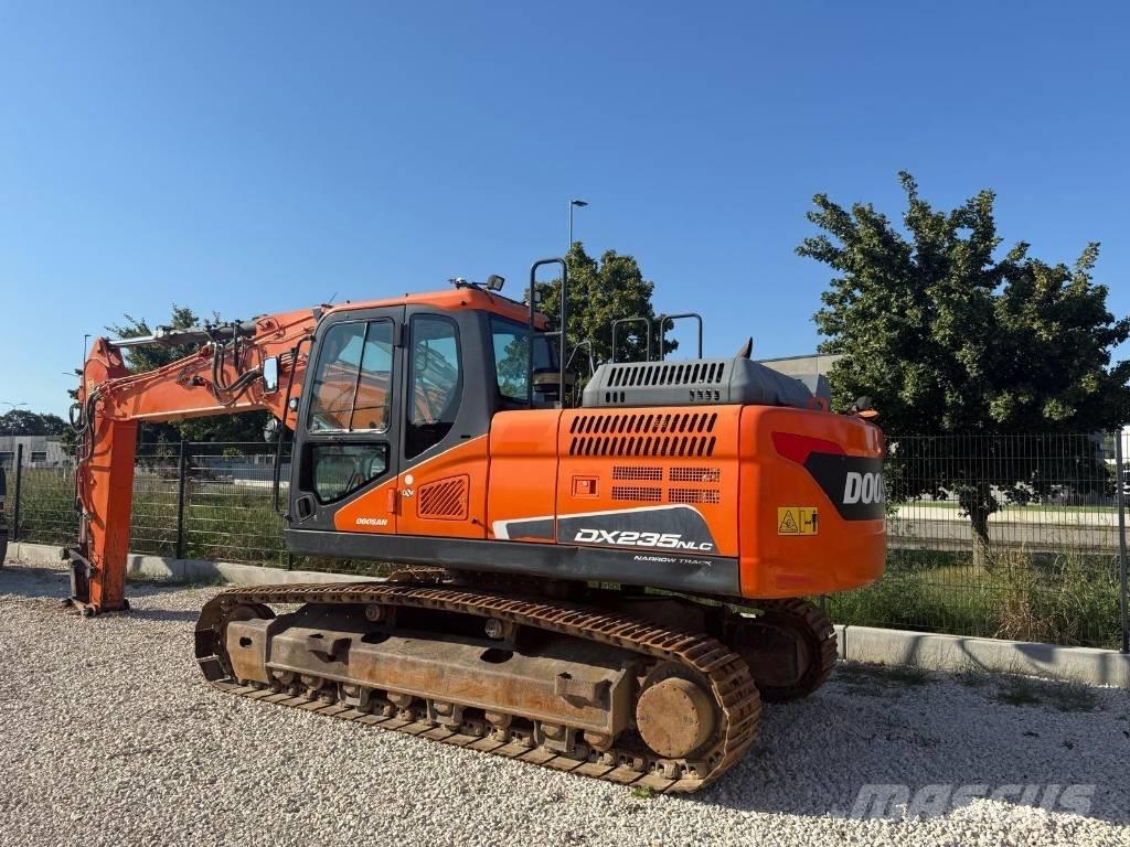 Doosan DX 235 NLC-5 Beltegraver