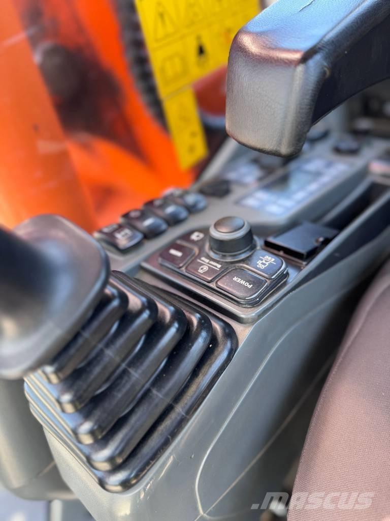 Doosan DX 140 W-3 Hjulgravere