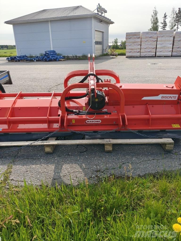 Maschio Bisonte 300 Beitepussere og toppkuttere