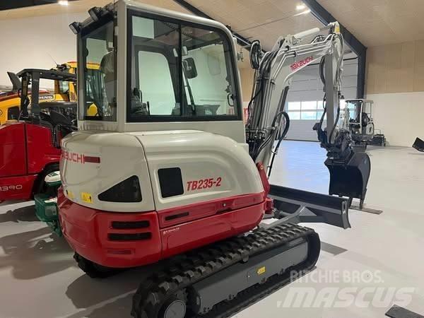 Takeuchi TB 235 Minigravere <7t