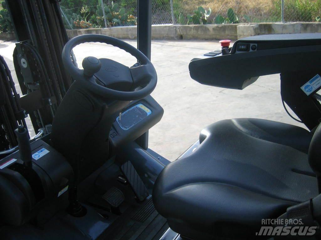  ECB18C Elektriske trucker