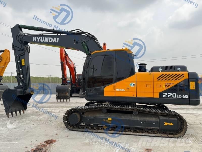 Hyundai R220LC-9S Beltegraver