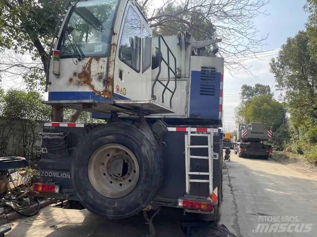 Zoomlion 350 Ton Allterreng kraner