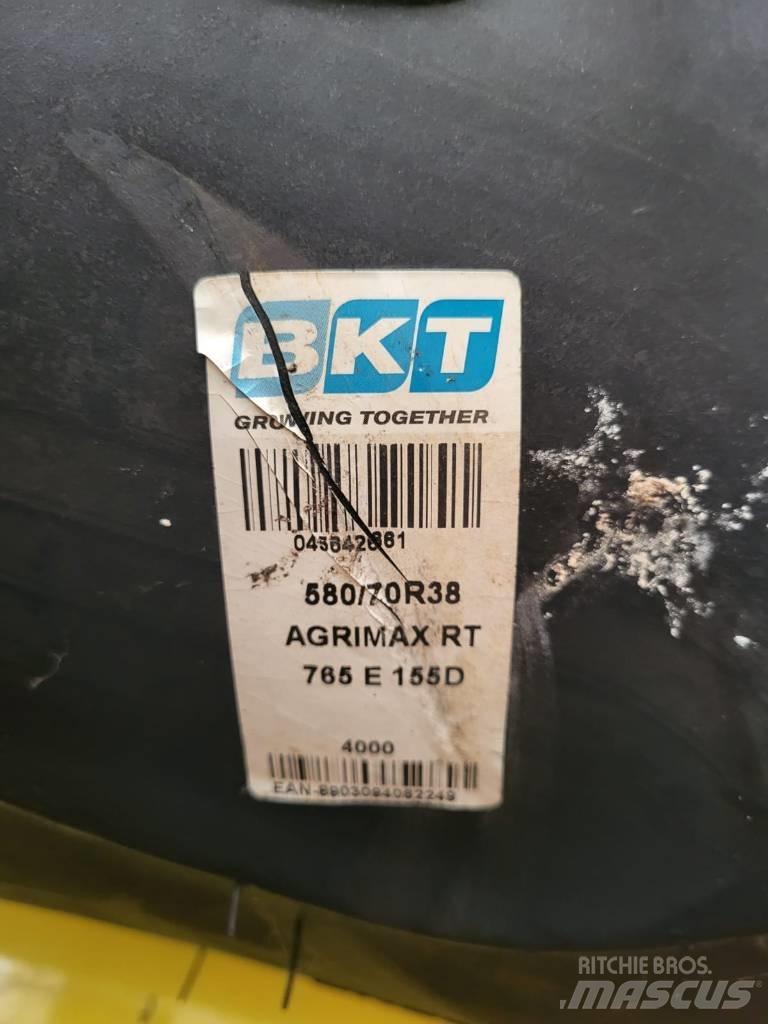 BKT Agrimax RT Dekk, hjul og felger