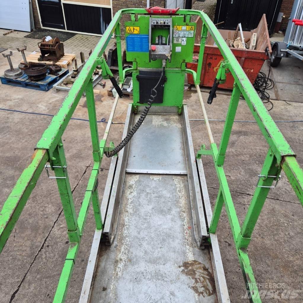 JLG 2630 ES Sakselifter