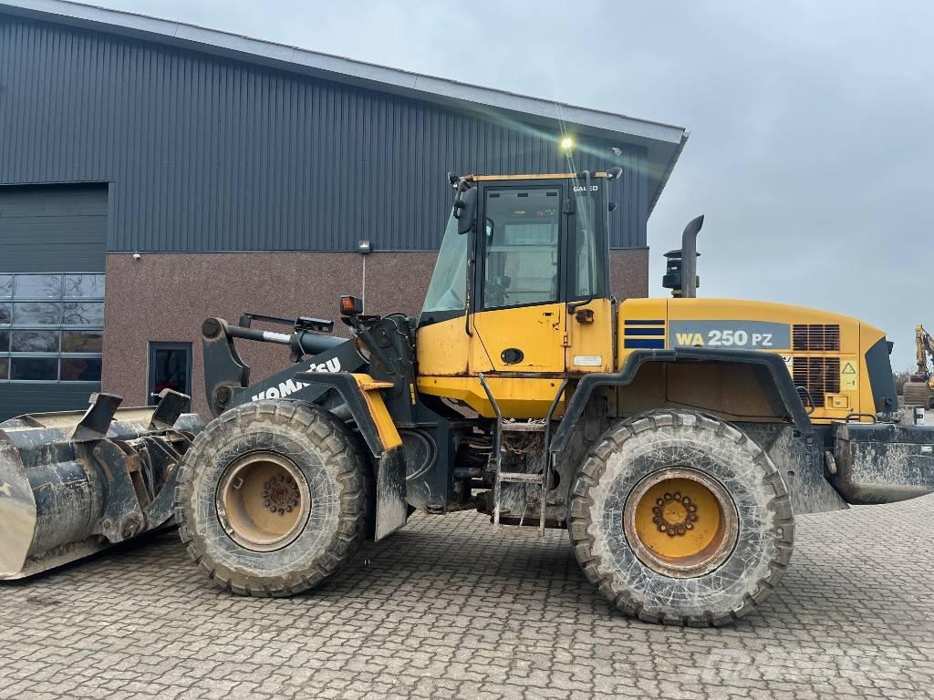 Komatsu WA 250 PZ-5 Hjullastere