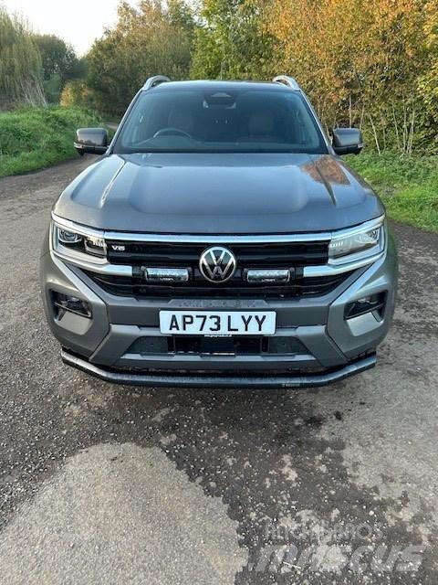 Volkswagen Amarok Pickup/planbiler