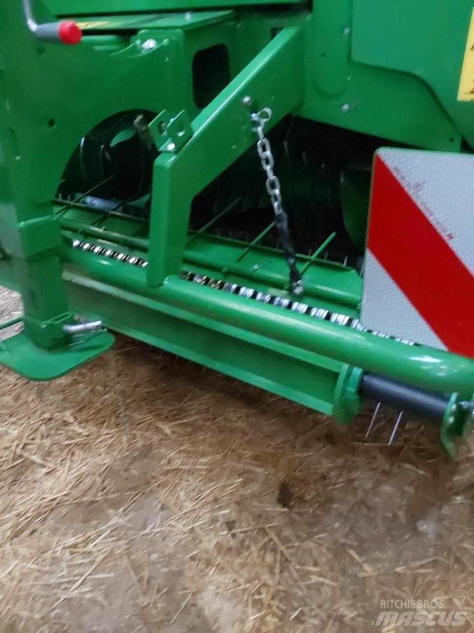 John Deere V 451 M Rundballepresser