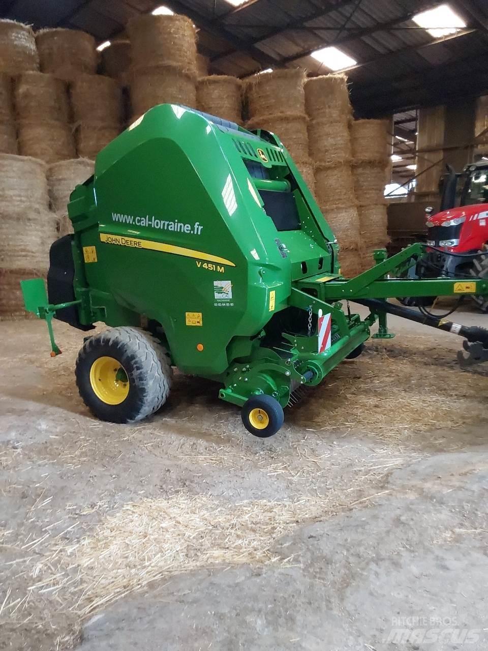 John Deere V 451 M Rundballepresser