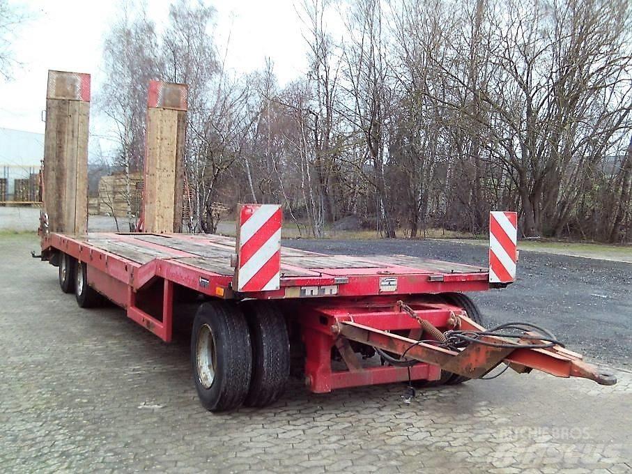 Möslein T 3 Maskinhenger